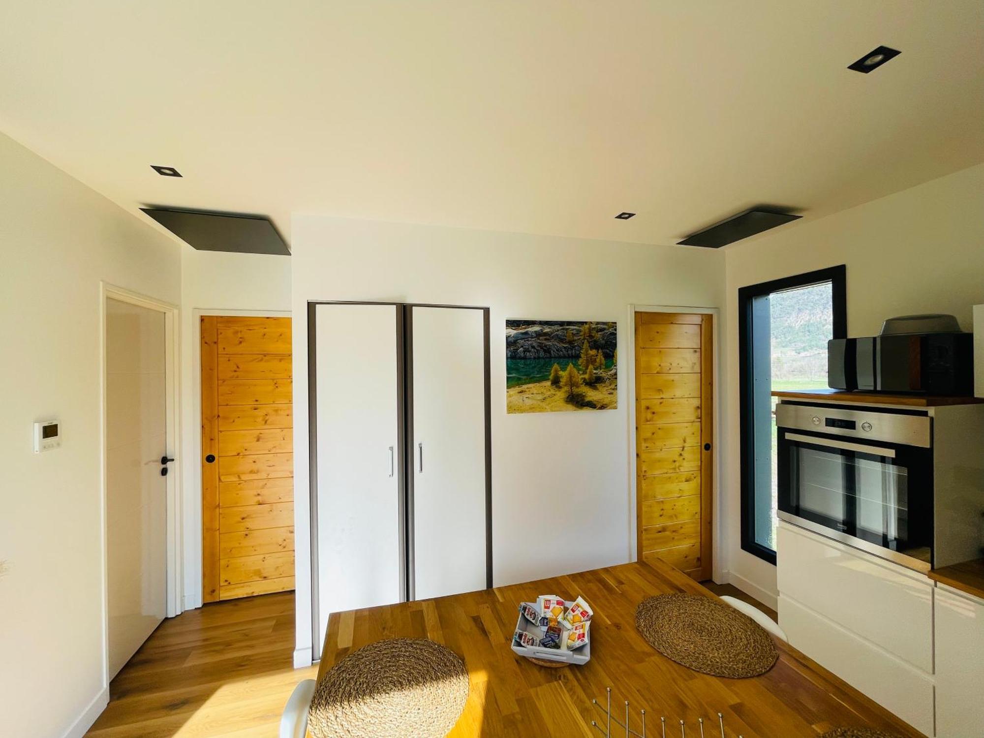Charmant Logement Entre Lac Et Montagne Rochebrune  Exteriér fotografie
